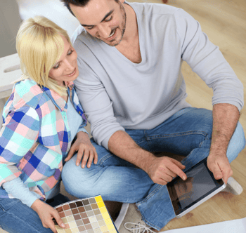 Signs It's Time to Buy a New Home Couple Image