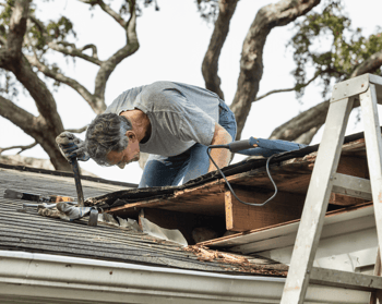 Signs It's Time to Buy a New Home Repairs Image