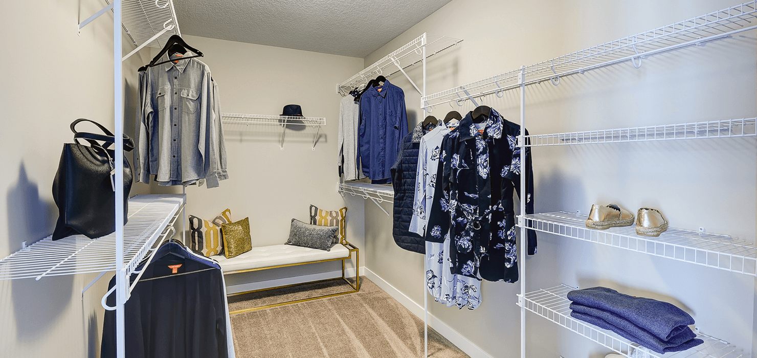 Making The Most Of The Space In Your Walk In Closet